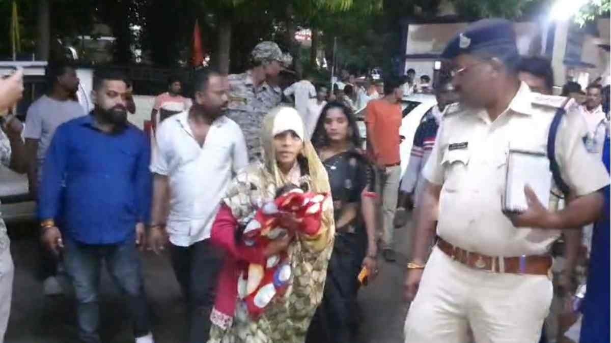 दमोह पुलिस को मिली बड़ी सफलता: अस्पताल से चोरी हुई नवजात बरामद, कलेक्टर ने प्रबंधन के खिलाफ कार्रवाई करने की कही बात