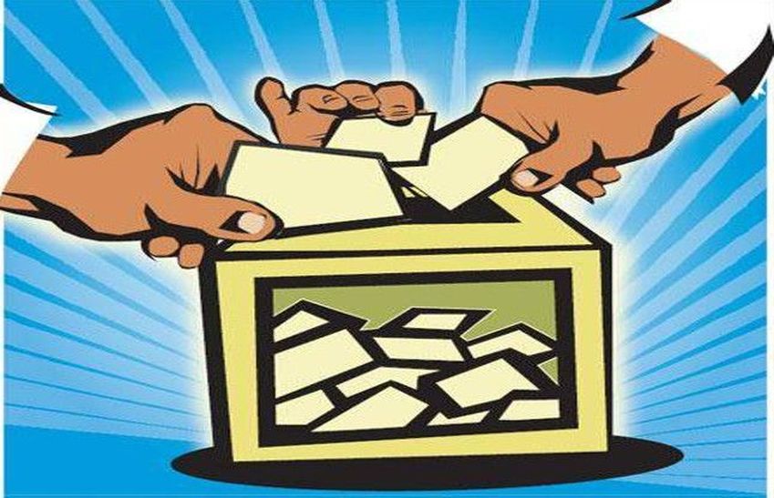 UP पंचायत चुनाव के दौरान लूटी गईं 2 मतपेटियां बरामद