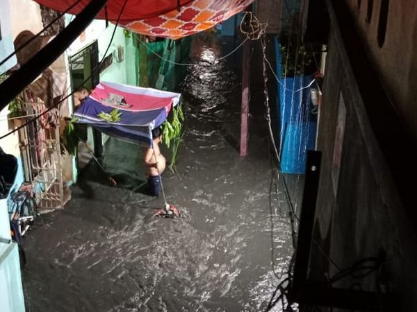 इंदौर: एक घंटे में 3 इंच बारिश से कई इलाकों में कमर तक पानी; नाला बना BRTS, 300 कॉलोनियों में ब्लैक आउट