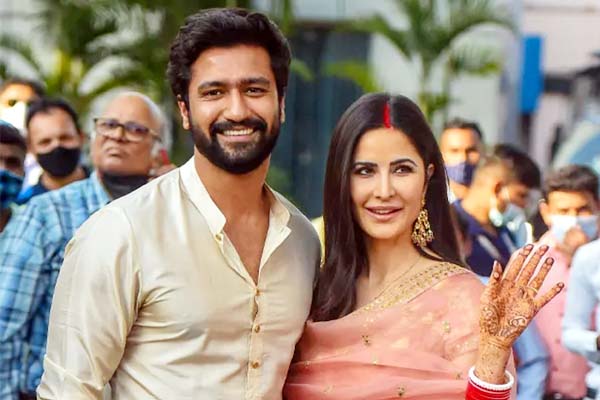 शादी के बाद विक्की कौशल और कैटरीना के पास ज्वाइंट ऑफर्स की बाढ़