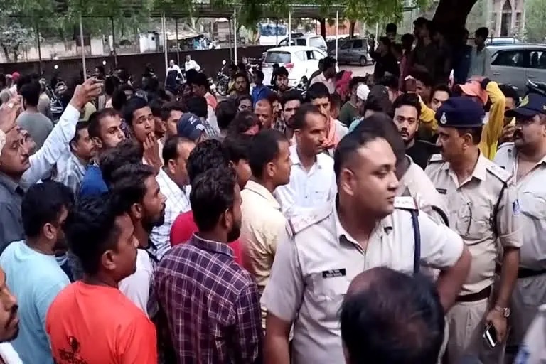 सरपंच चुनाव में पाकिस्तान की एंट्री, मुस्लिम प्रत्याशी की जीत पर लगे पाक परस्ती के नारे, हिंदू संगठनों ने उठाई कार्रवाई की मांग