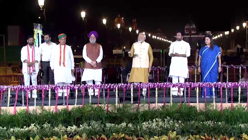 पीएम मोदी ने किया कर्तव्यपथ का उद्घाटन