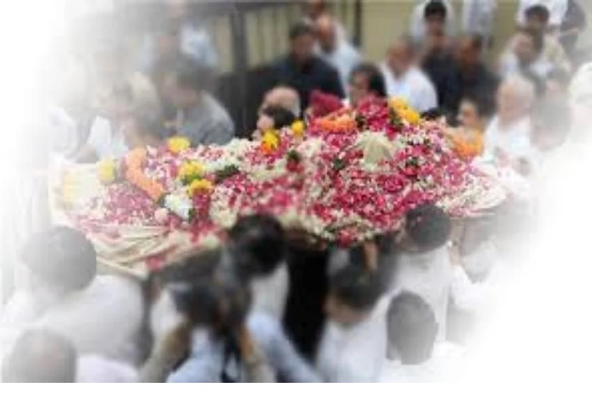किसी भी शवयात्रा को देखकर हाथ जोड़कर प्रार्थना क्यों की जाती है?