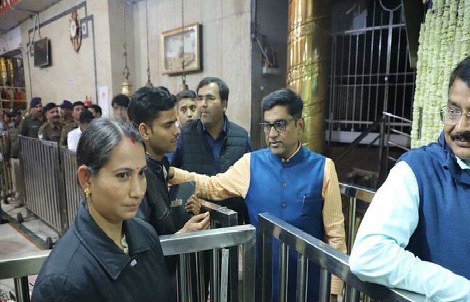 अधिकारियों ने लिया महाशिवरात्रि पर्व की तैयारियों का जायजा, दर्शन-निर्गम मार्ग, पार्किंग व्यवस्था देखी
